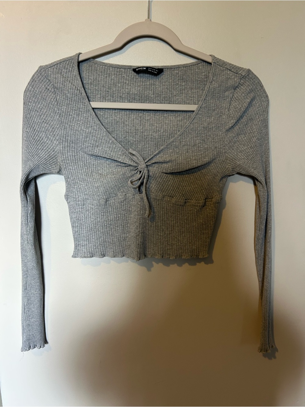 SHEIN Gray Ribbed Tie-Front Long Sleeve Crop Top
